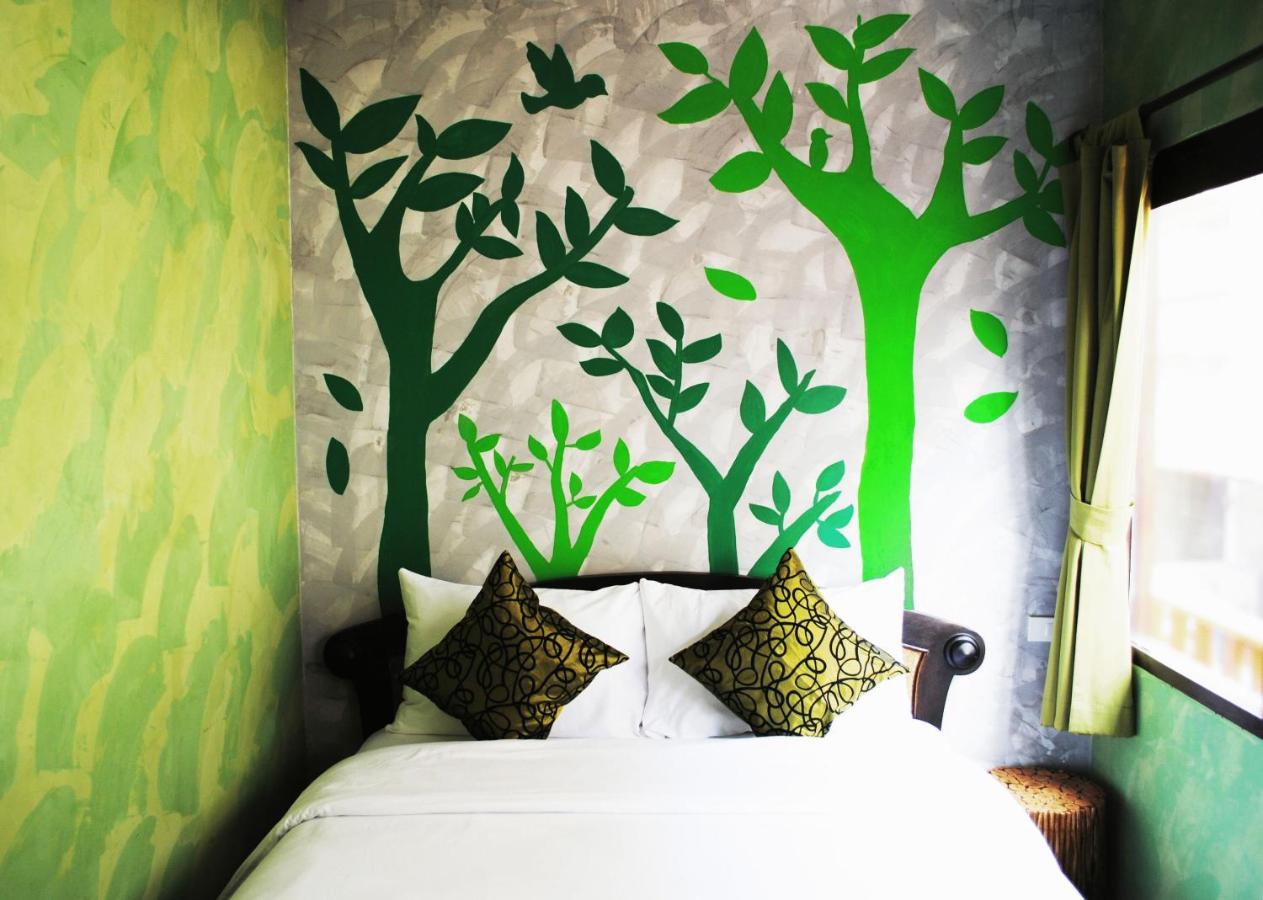 Focal Local Bed & Breakfast Bangkok Chambre photo